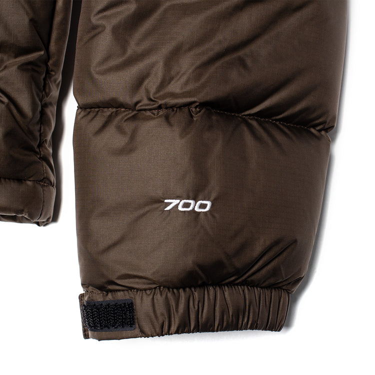 The North Face - Women's 1996 Retro Nuptse Jacket
Style # NF0A3XEONMF1
Color : Dark Chestnut