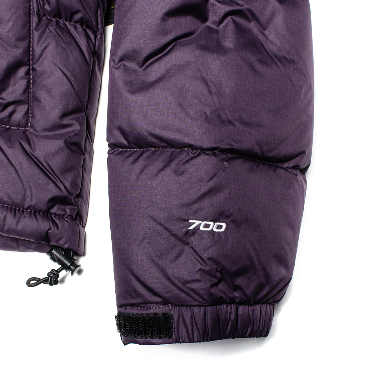 The North Face - Women's 1996 Retro Nuptse Jacket
Style # NF0A3XEOGJI1
Color : Endless Dusk / TNF Black