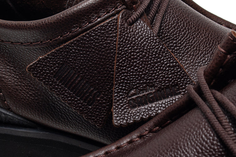 Clarks Original - Walla Yukoner
Style # 26183314
Color : Brown Scotch Grain