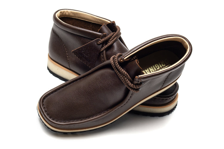 Clarks Original - Wallabee Scout
Style # 26183835
Color : Brown