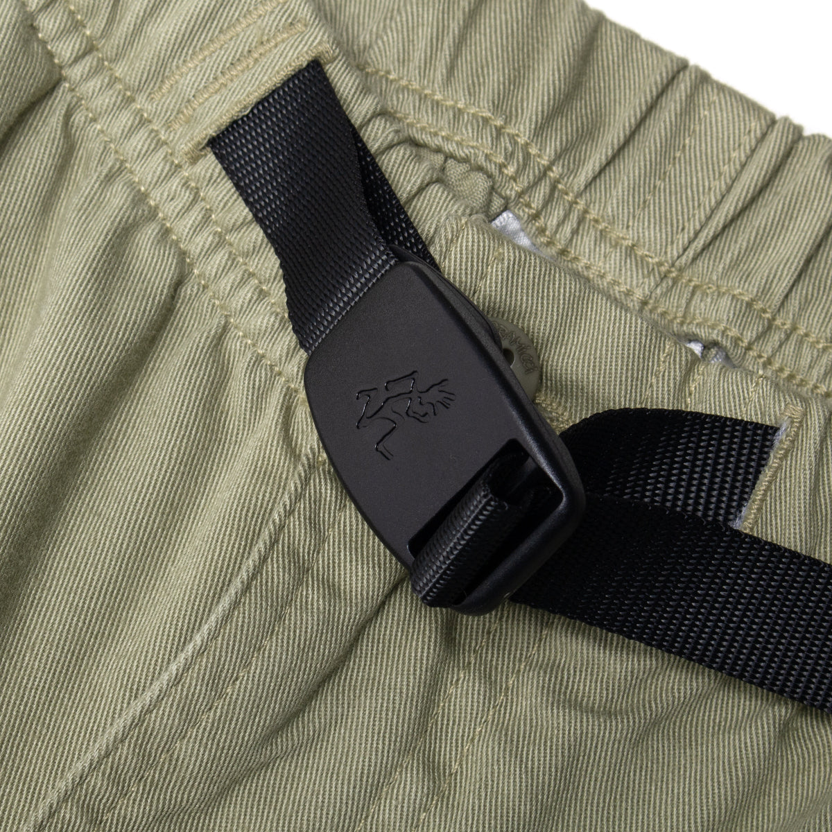 Gramicci - Gramicci Pant 'Straight Fit'
Style # G116-OGT
Color : Cactus Pigment