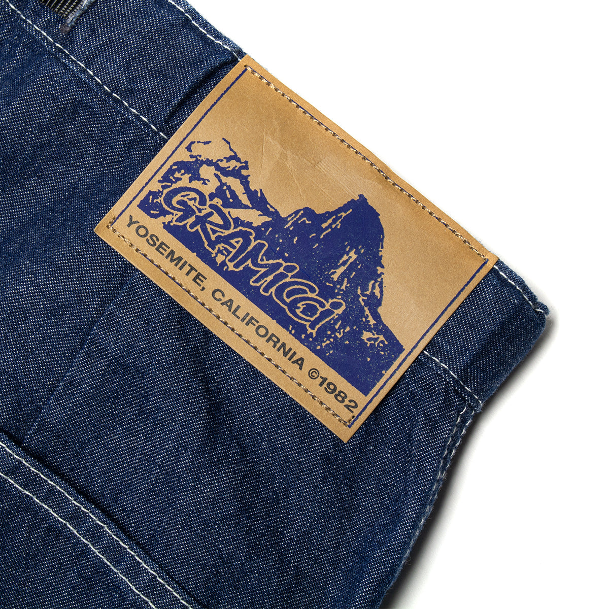 Gramicci - Women's Sutter Denim Skirt
Style # G5FW-SK028

Color : Rinsed Indigo