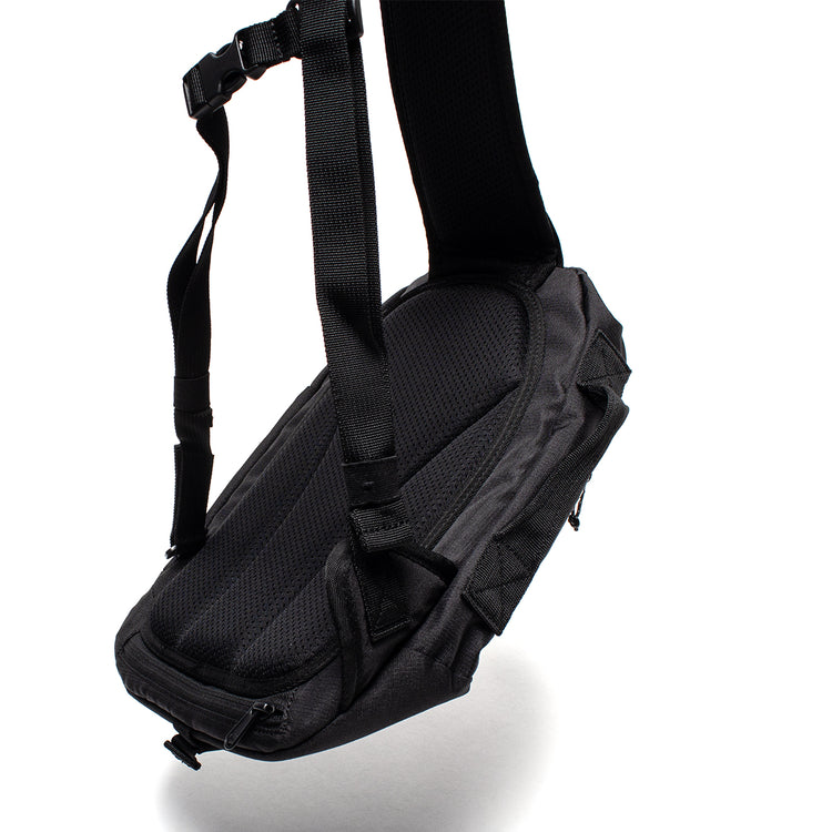 Polar Skate Co. - Resa Sling Bag
Color : Black