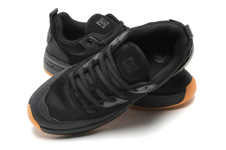DC - Ascend
Style # ADYS100844-KKG
Color : Black / Black Gum
