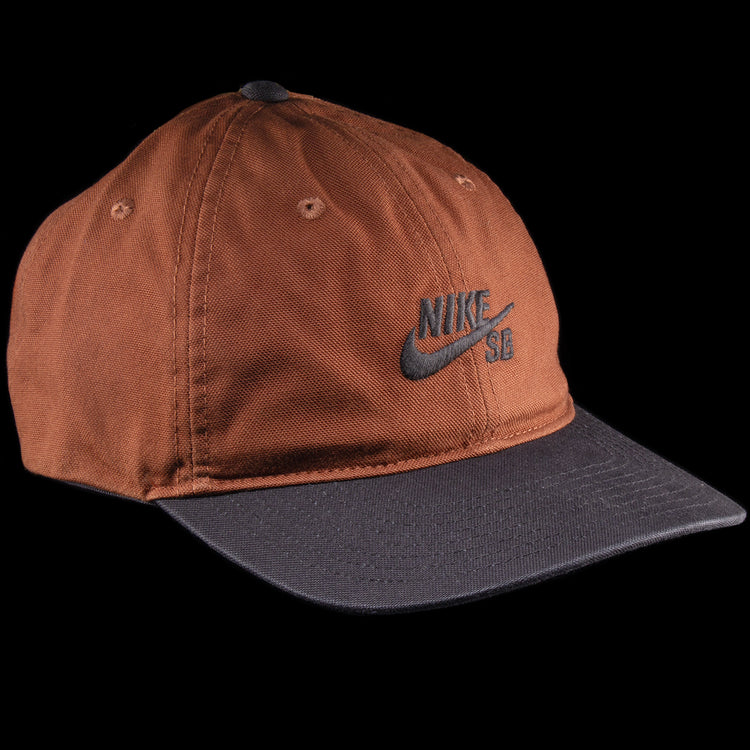 Nike SB - Logo Hat
Style # HF7278-245
Color : Cinnamon / Black