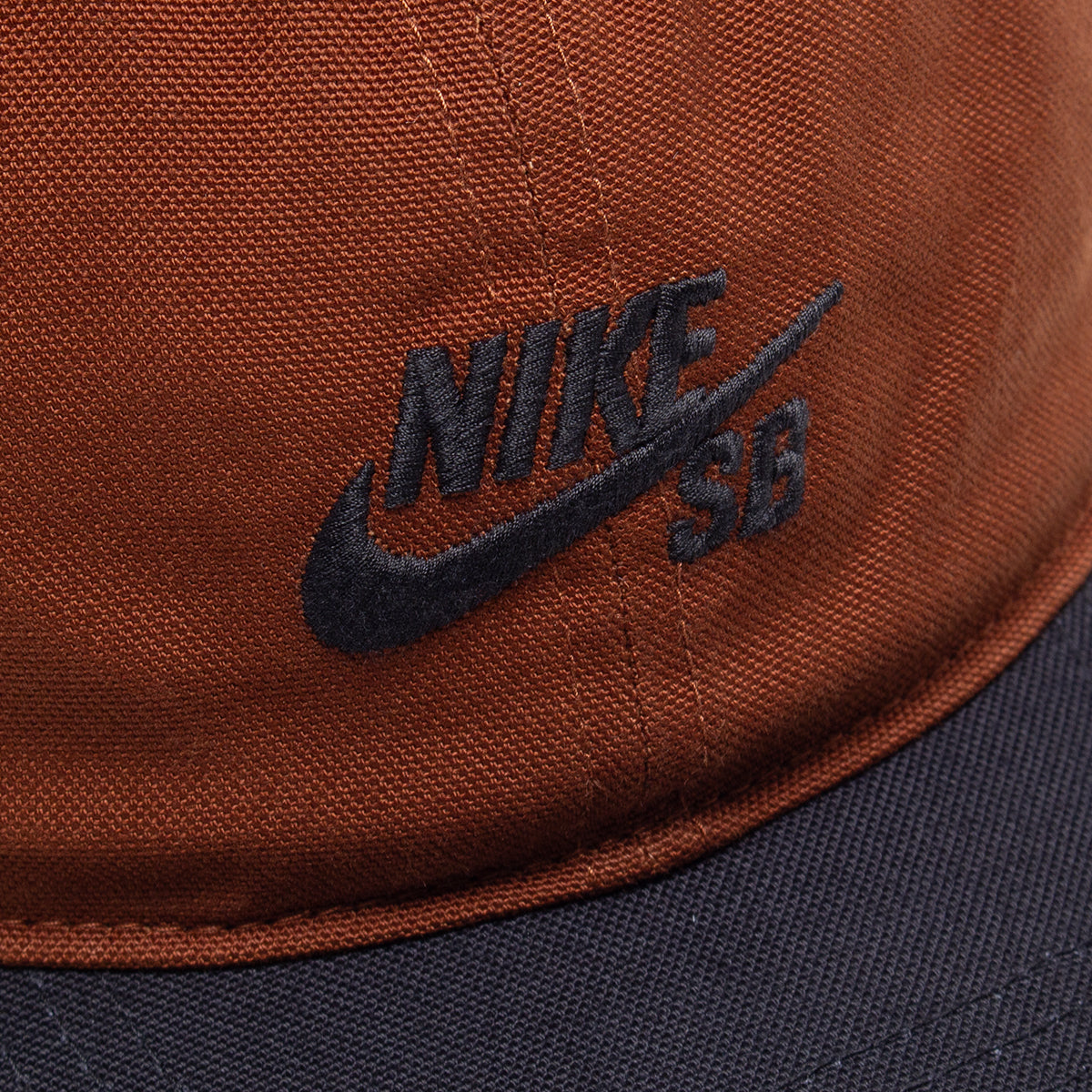 Nike SB - Logo Hat
Style # HF7278-245
Color : Cinnamon / Black