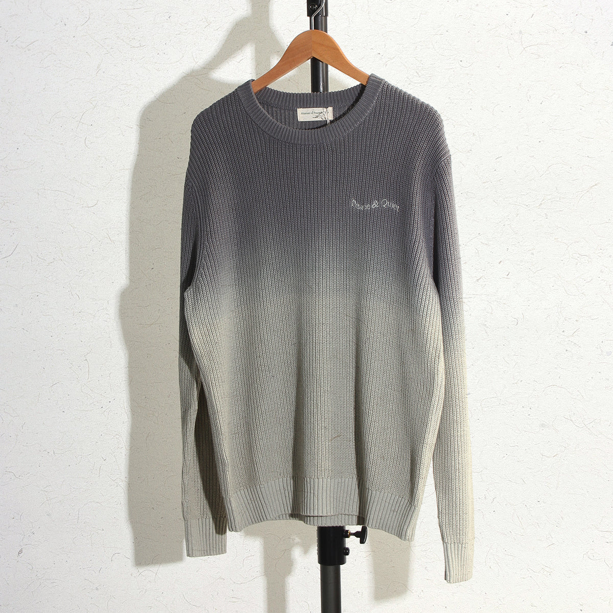 MOPQ - Wordmark Knit Sweater
Color : Slate