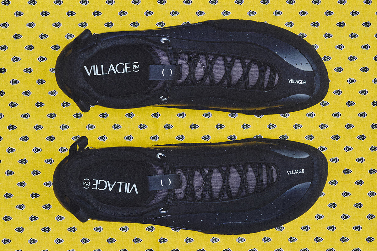 Village PM - 2 PM
Color : Anthracite / Natural Black