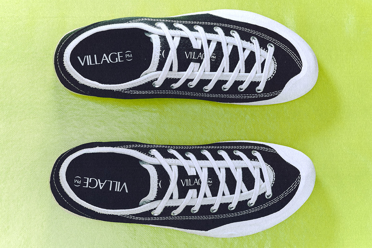 Village PM - 1.30 PM
Color : Black / Whisper White