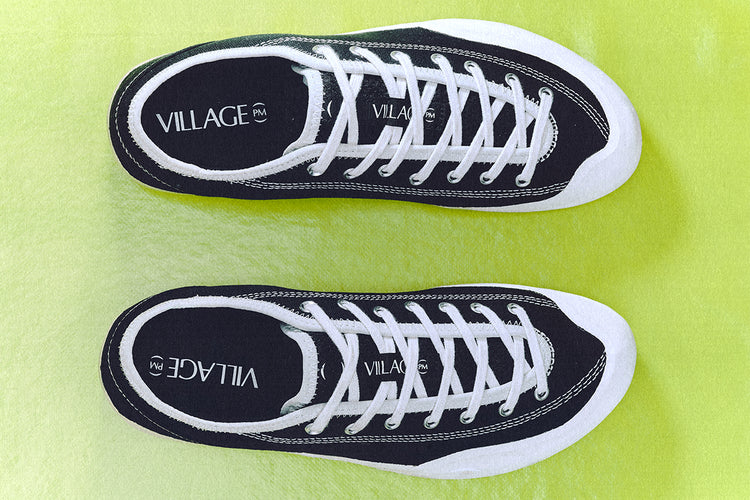 Village PM - 1.30 PM
Color : Black / Whisper White