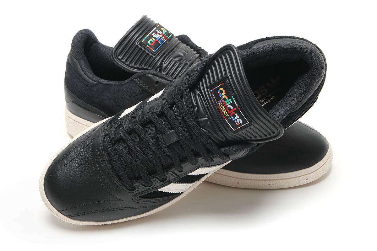 Adidas - Busenitz
Style # HQ4708
Color : Core Black / Cloud White