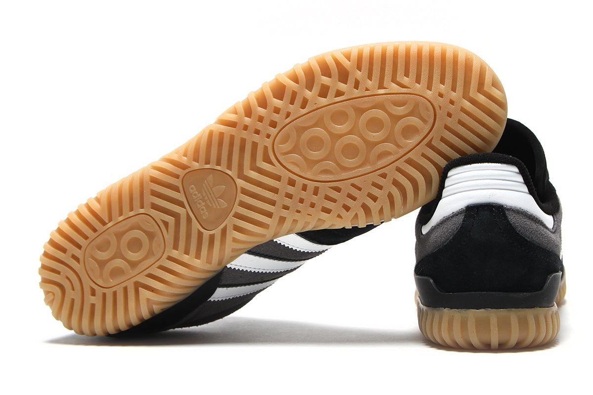 Adidas Skateboarding - Busenitz Indoor Super
Style # KZ8894
Color : Core Black / Crystal White / Grey Four