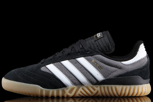 Adidas Skateboarding - Busenitz Indoor Super
Style # KZ8894
Color : Core Black / Crystal White / Grey Four
