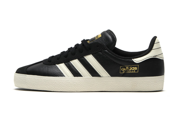 Adidas Skateboarding - Gazelle ADV
Style # KK0262
Color : Core Black / Cream White / Gold Metallic