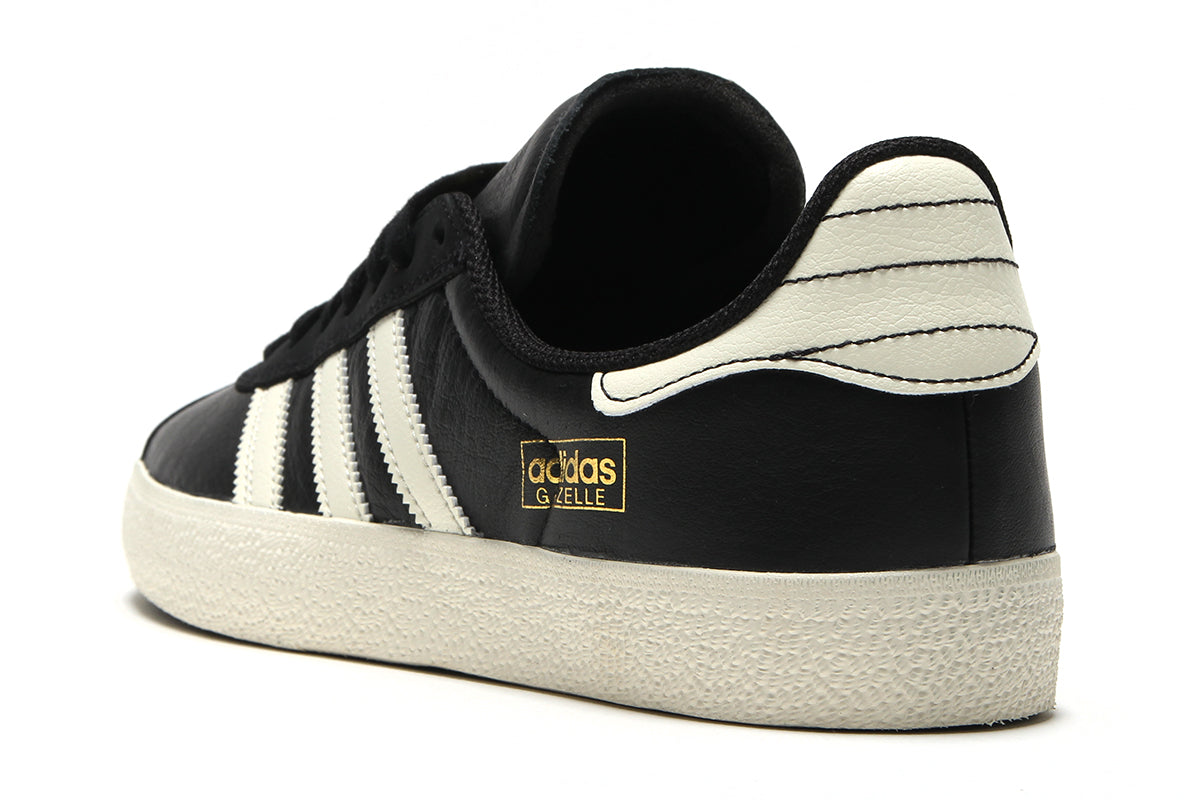 Adidas Skateboarding - Gazelle ADV
Style # KK0262
Color : Core Black / Cream White / Gold Metallic