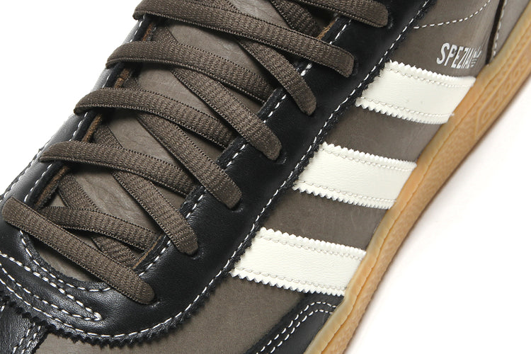 Adidas Originals - Handball Spezial
Style # KJ7417
Color : Branch / Cream White / Core Black