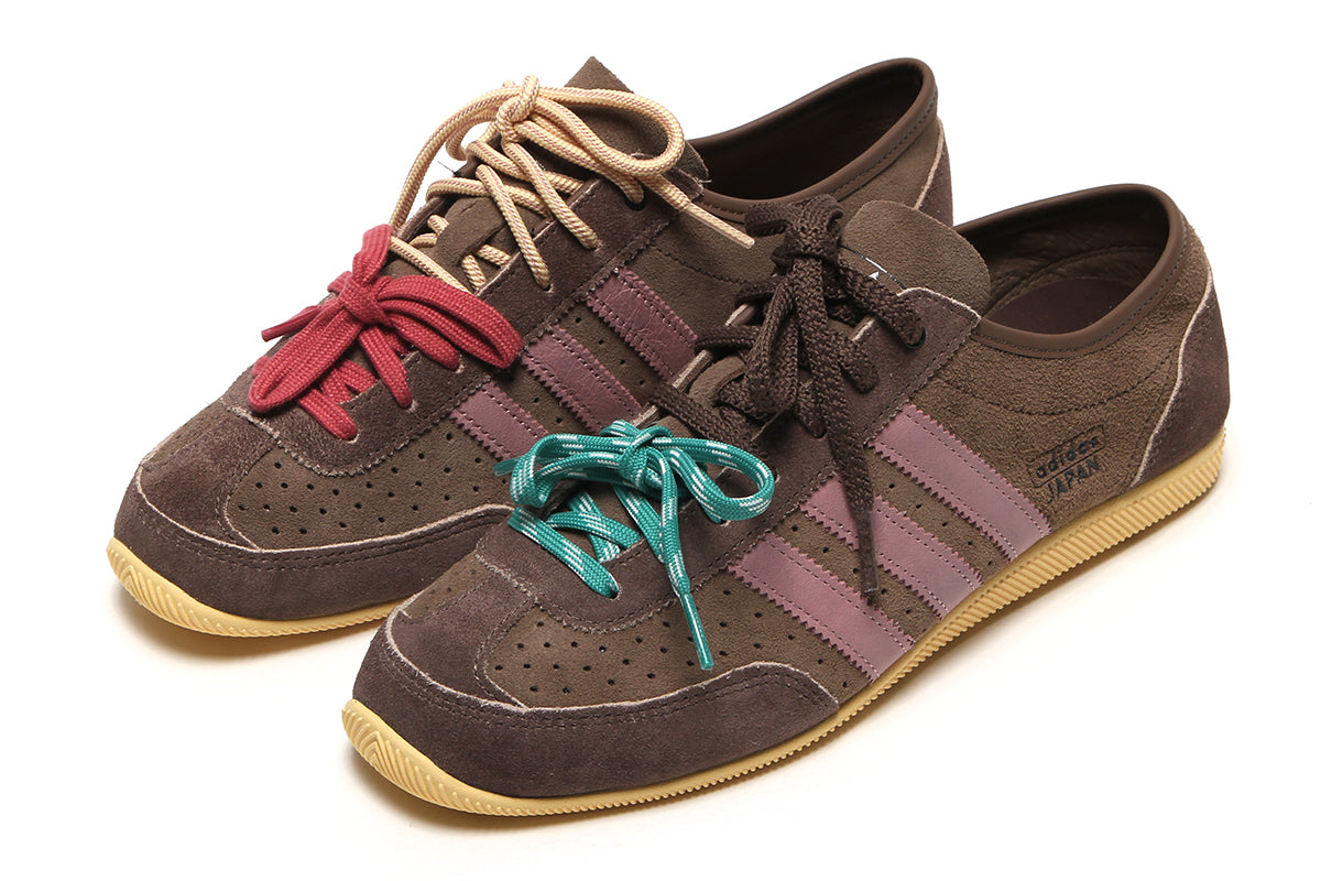 Adidas Originals - Japan Decon
Style # KJ5016
Color : Earth Strata / Magic Mauve / Orange Tint