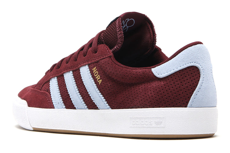 Adidas - Nora
Style # HQ4698
Color : Maroon / Clear Sky / Cloud White