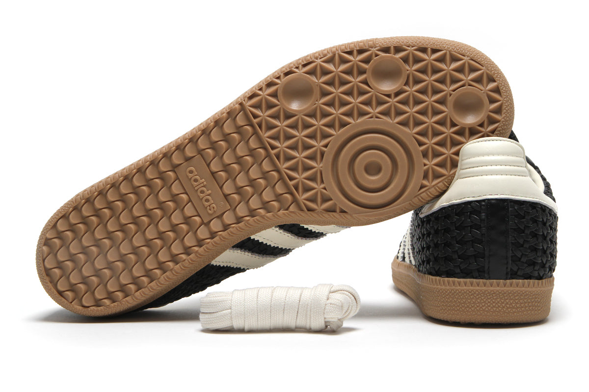 Adidas Originals - Samba OG
Style # HQ9282
Color : Black / White