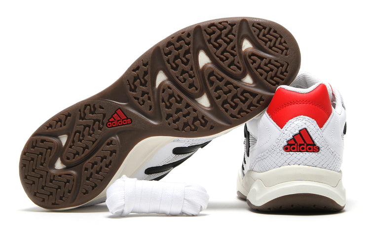 Adidas Originals - Predator 94 ST
Style # IH4456
Color : Cloud White / Core Black