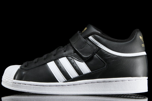 Adidas - Pro Shell ADV
Style # HQ9418
Color : Core Black / Footwear White