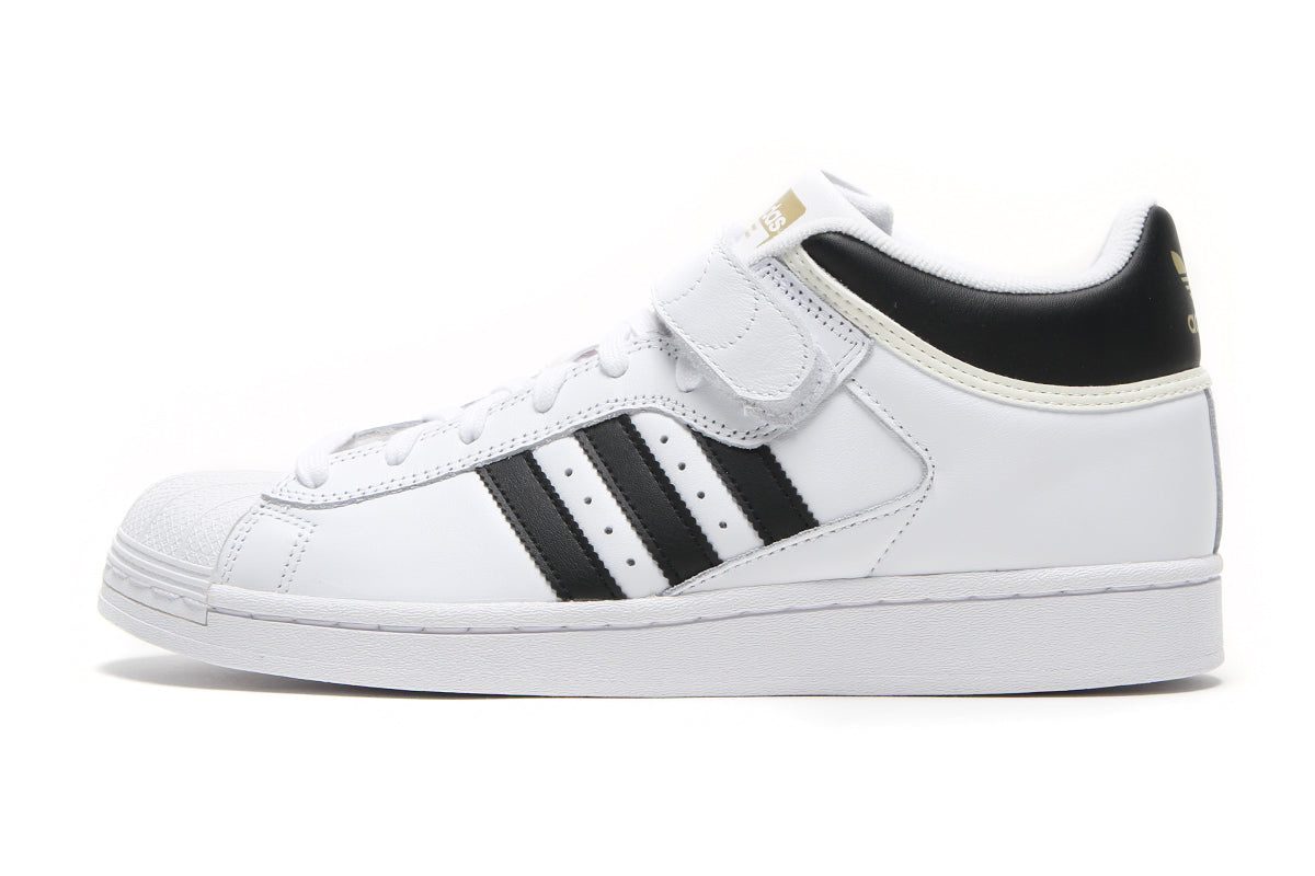 Adidas - Pro Shell ADV
Style # JP8535
Color : Footwear White / Core Black / Gold Metallic