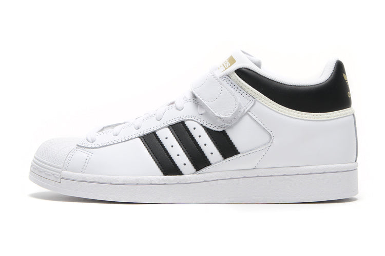 Adidas - Pro Shell ADV
Style # JP8535
Color : Footwear White / Core Black / Gold Metallic