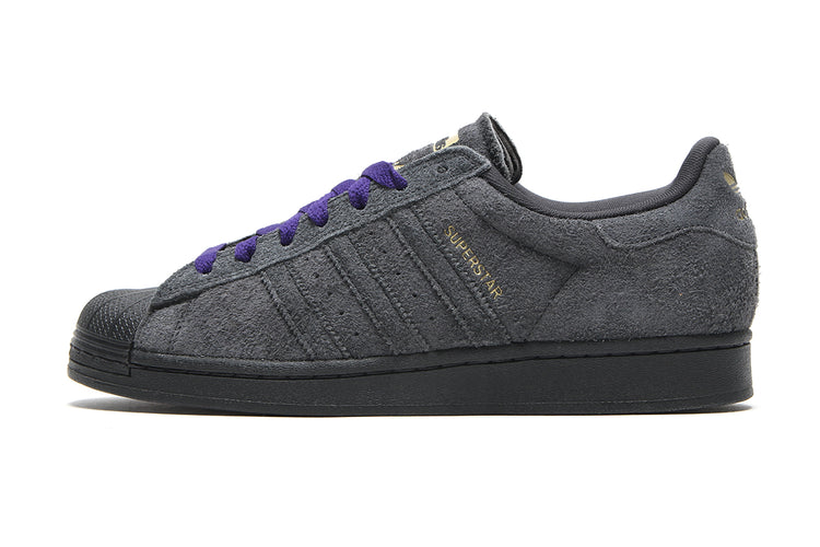 Adidas - Superstar ADV
Style # JR7409
Color : Carbon / Carbon / Collegiate Purple