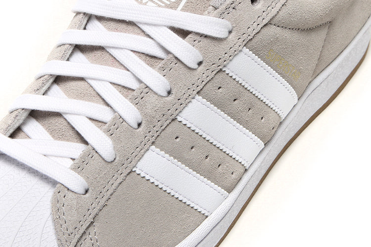 Adidas Skateboarding - Superstar ADV
Style # KI5733
Color : Clear Granite / Cloud White / Gold Metallic