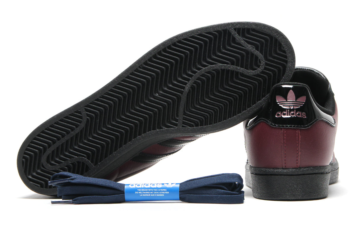 Adidas Skateboarding - Superstar ADV x Marcos Montoya
Style # KI6735
Color : Red / Core Black