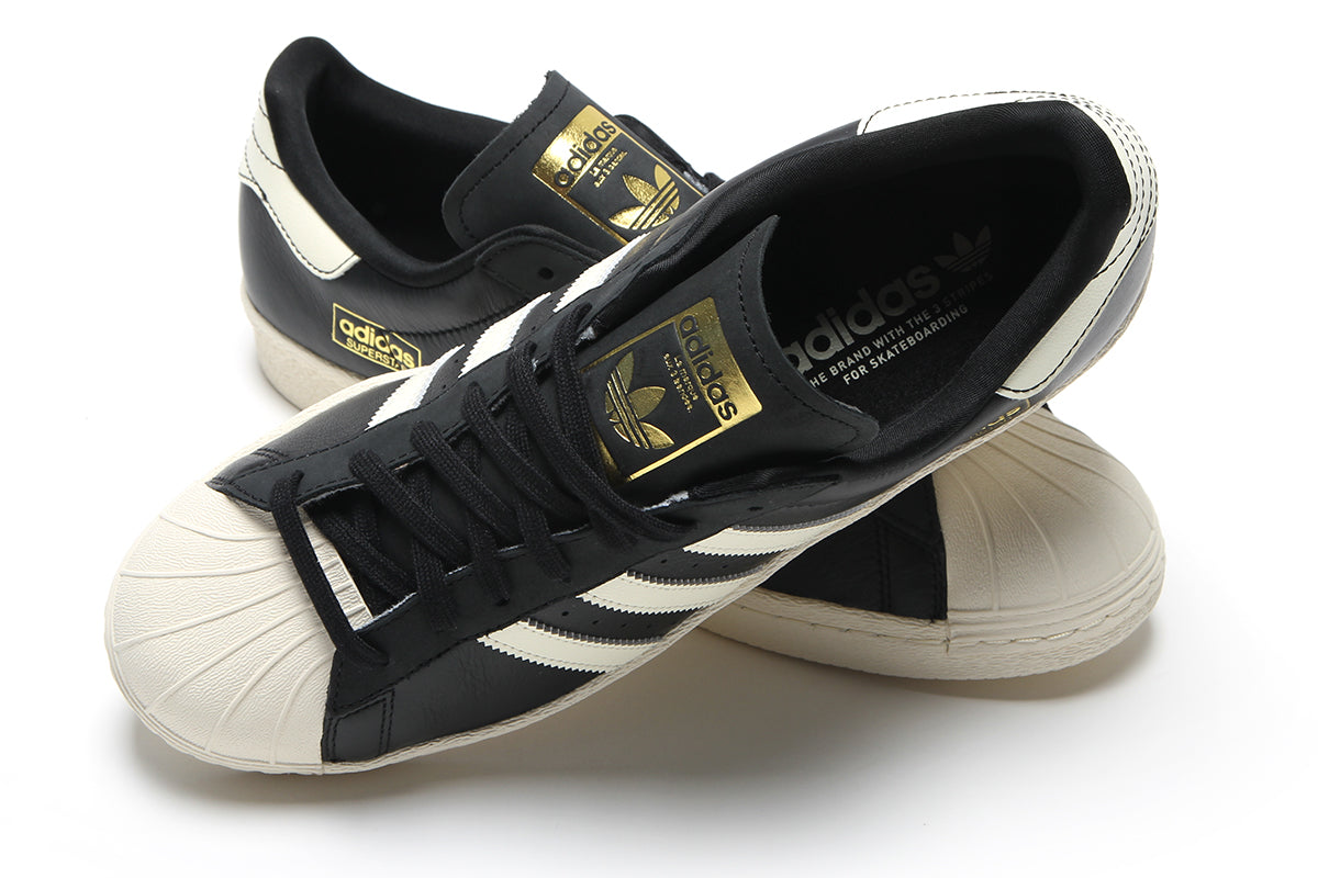 Adidas Skateboarding - Superstar 80 ADV
Style # KK5003
Color : Core Black / Cream White / Gold Metallic