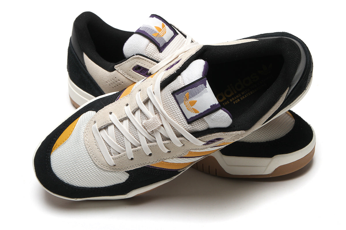 Adidas - Tekkira Cup
Style # HQ5065
Color : Cream White / Off White