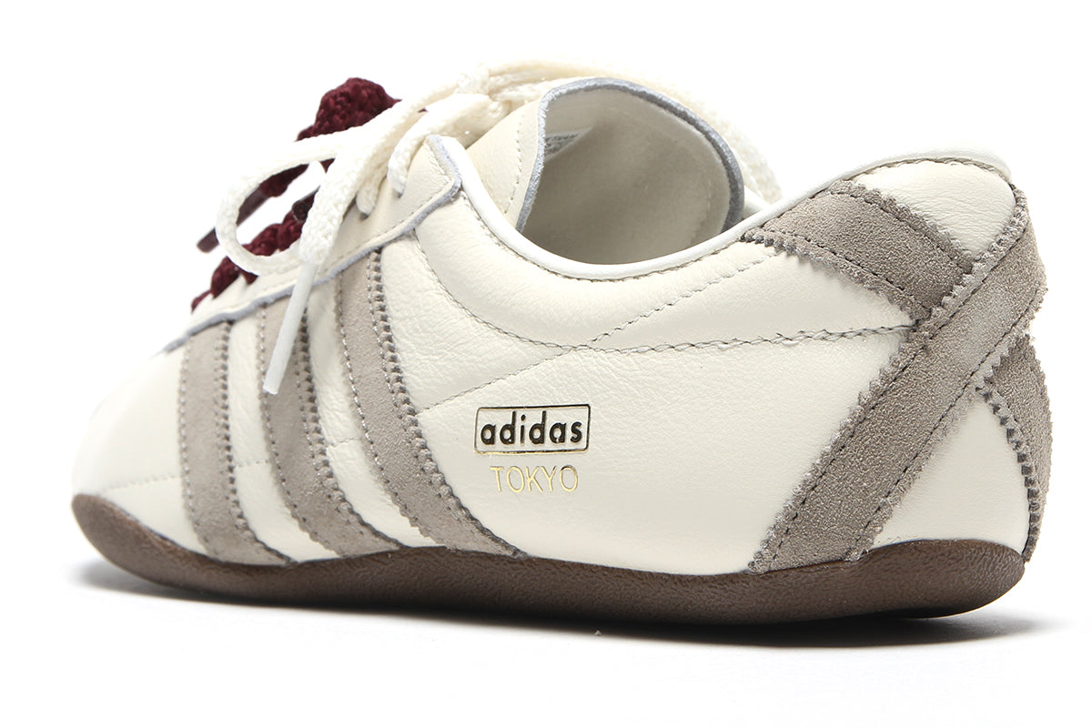 Adidas Originals - Tokyo
Style # KJ7542
Color : Off White / Silver Pebble / Gum