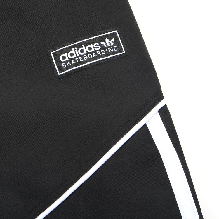 Adidas Skateboarding - Offside Water Shorts
Style # KS6779
Color : Black