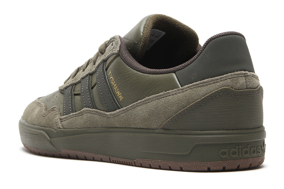Adidas - Tyshawn II
Style # JQ1132
Color : Olive Strata / Shadow Olive / Gum