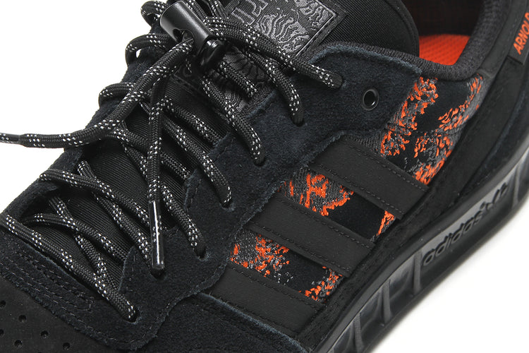 Adidas - Handball Top x Mike Arnold
Style # JR7105
Color : Core Black / Orange