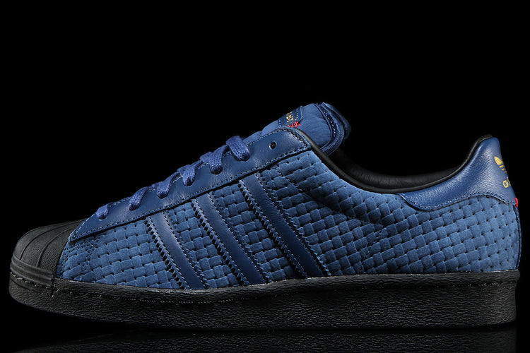 Adidas - Superstar x Arrow & Beast
Style # JS2594
Color : Night Marine / Core Black