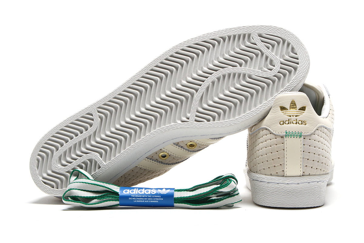 Adidas - Superstar x Arrow &amp; Beast
Style # JS2593
Color : Wonder White / Crystal White