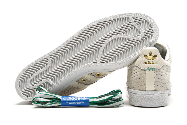 Adidas - Superstar x Arrow &amp; Beast
Style # JS2593
Color : Wonder White / Crystal White