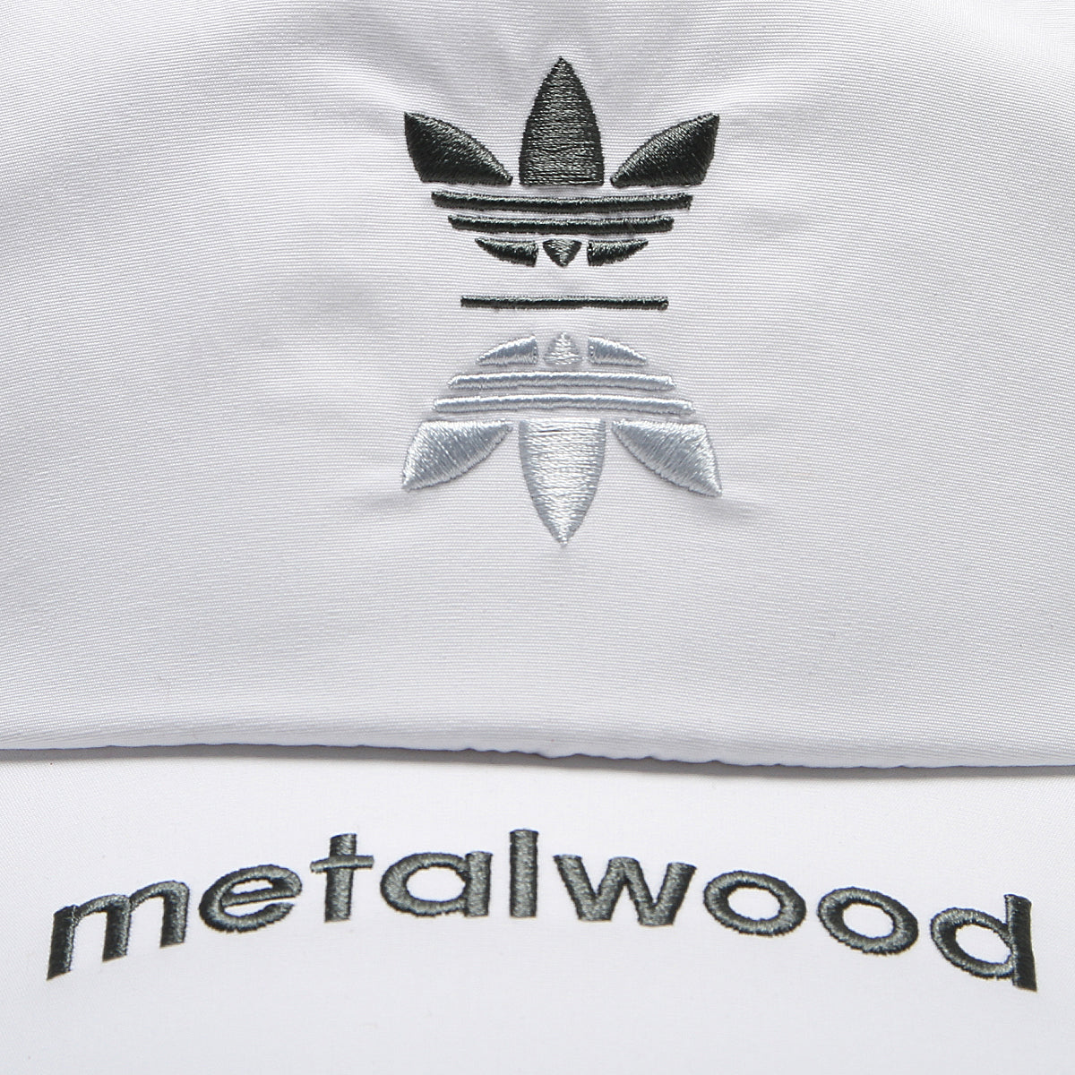 Adidas Originals x Metalwood Hat
Style # KB8638
Color : White