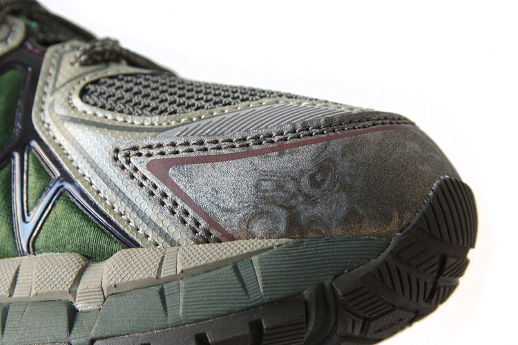 Asics - UB10-S Gel-Kayano 20
Style # 1203A664.300
Color : Moss / Gunmetal