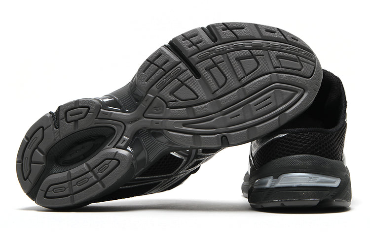 Asics - Gel-1130 Mule
Style # 1203B048.001
Color : Black / Graphite Grey