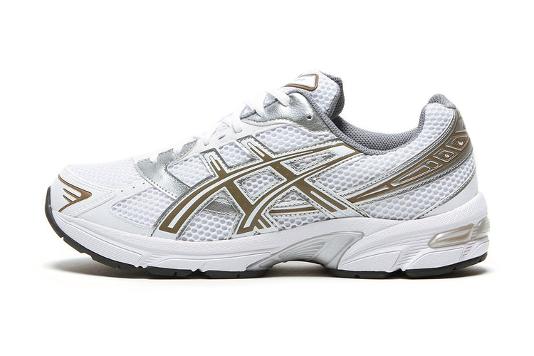 Asics - Gel-1130
Style # 1203A609.104
Color : White / Pepper