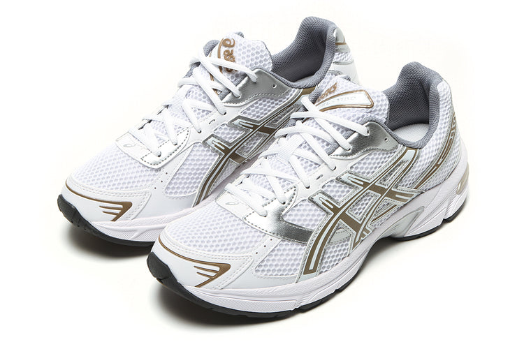 Asics - Gel-1130
Style # 1203A609.104
Color : White / Pepper