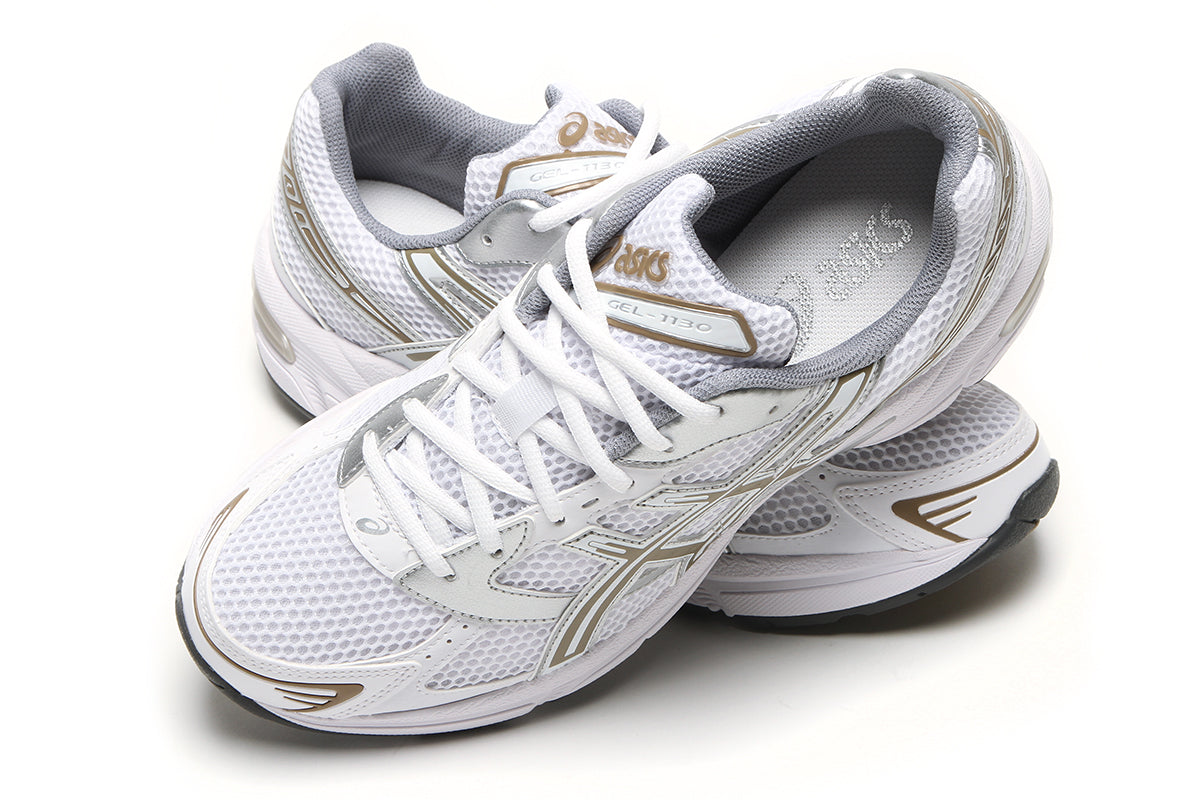 Asics - Gel-1130
Style # 1203A609.104
Color : White / Pepper