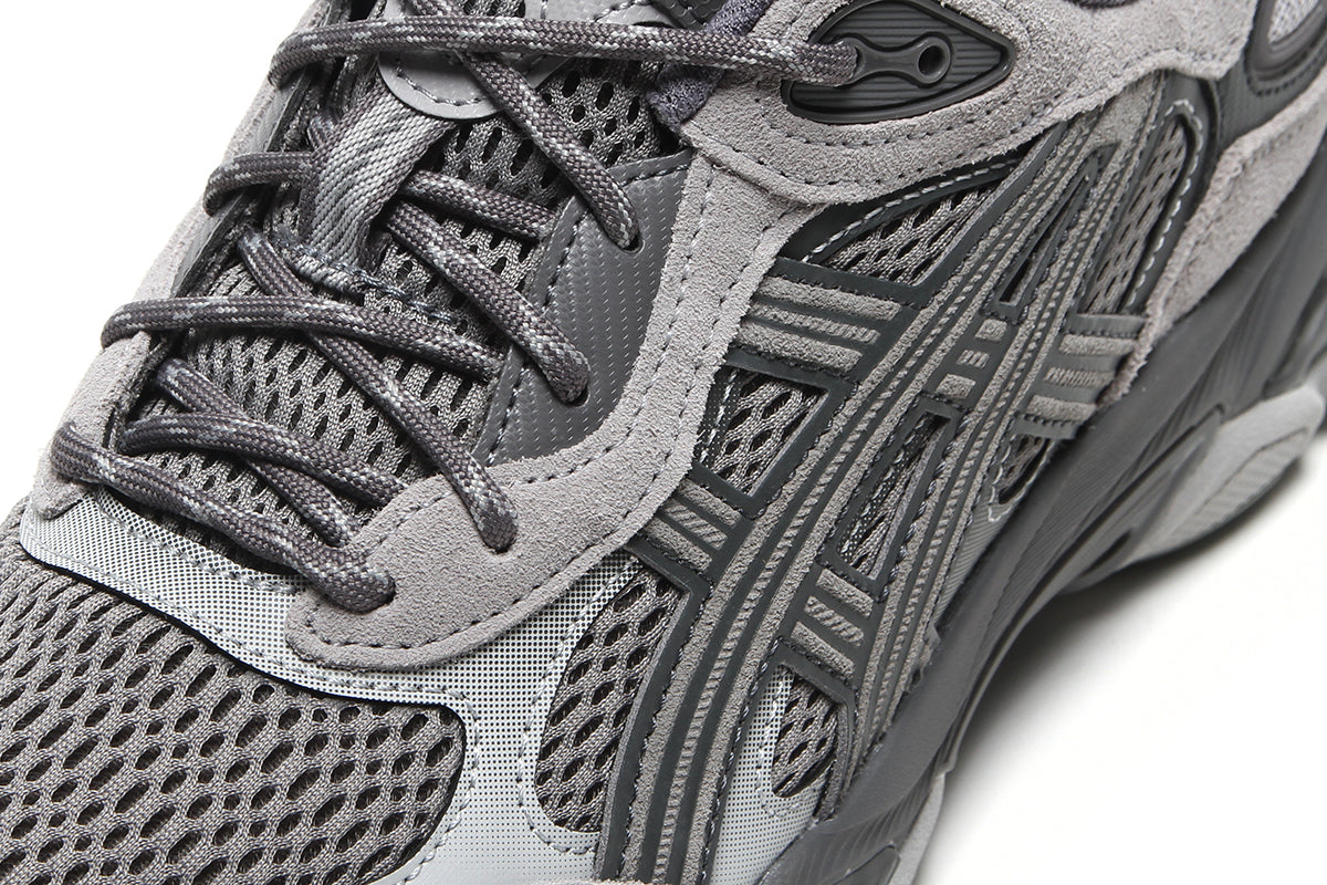 Asics - Gel-NYC 2.0
Style # 1203B080.020
Color : Clay Grey / Cement Grey