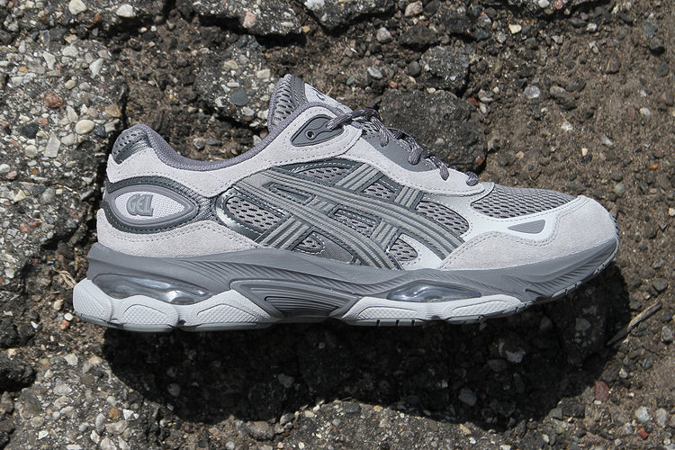 Asics - Gel-NYC 2.0
Style # 1203B080.020
Color : Clay Grey / Cement Grey