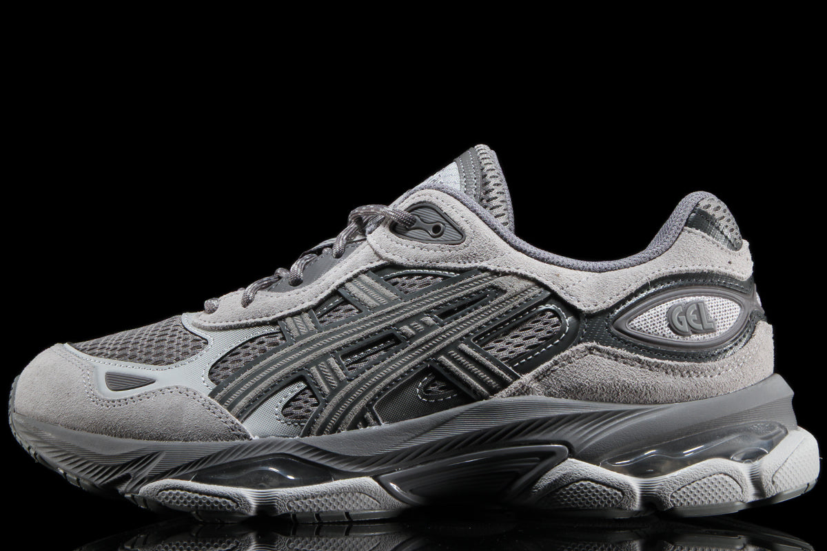 Asics - Gel-NYC 2.0
Style # 1203B080.020
Color : Clay Grey / Cement Grey