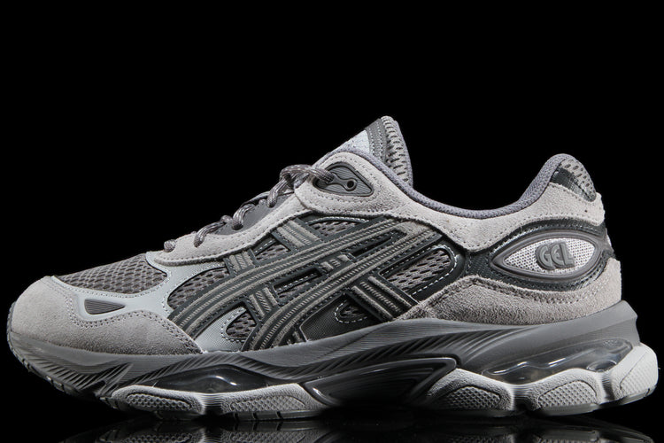Asics - Gel-NYC 2.0
Style # 1203B080.020
Color : Clay Grey / Cement Grey