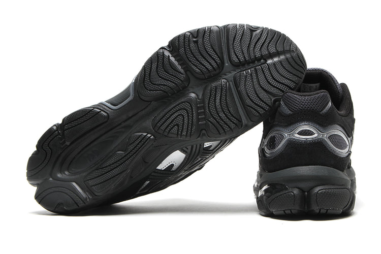 Asics - Gel-NYC 2.0
Style # 1203A895.022
Color : Graphite Grey / Black